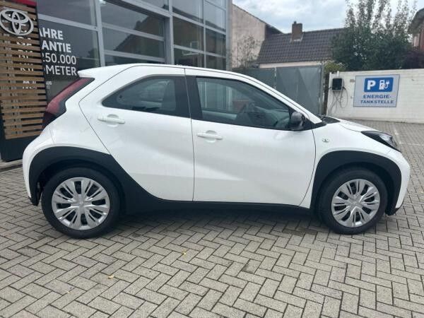 Toyota Aygo X 1,0l Business Edition ACC SHZ Kamera Spur