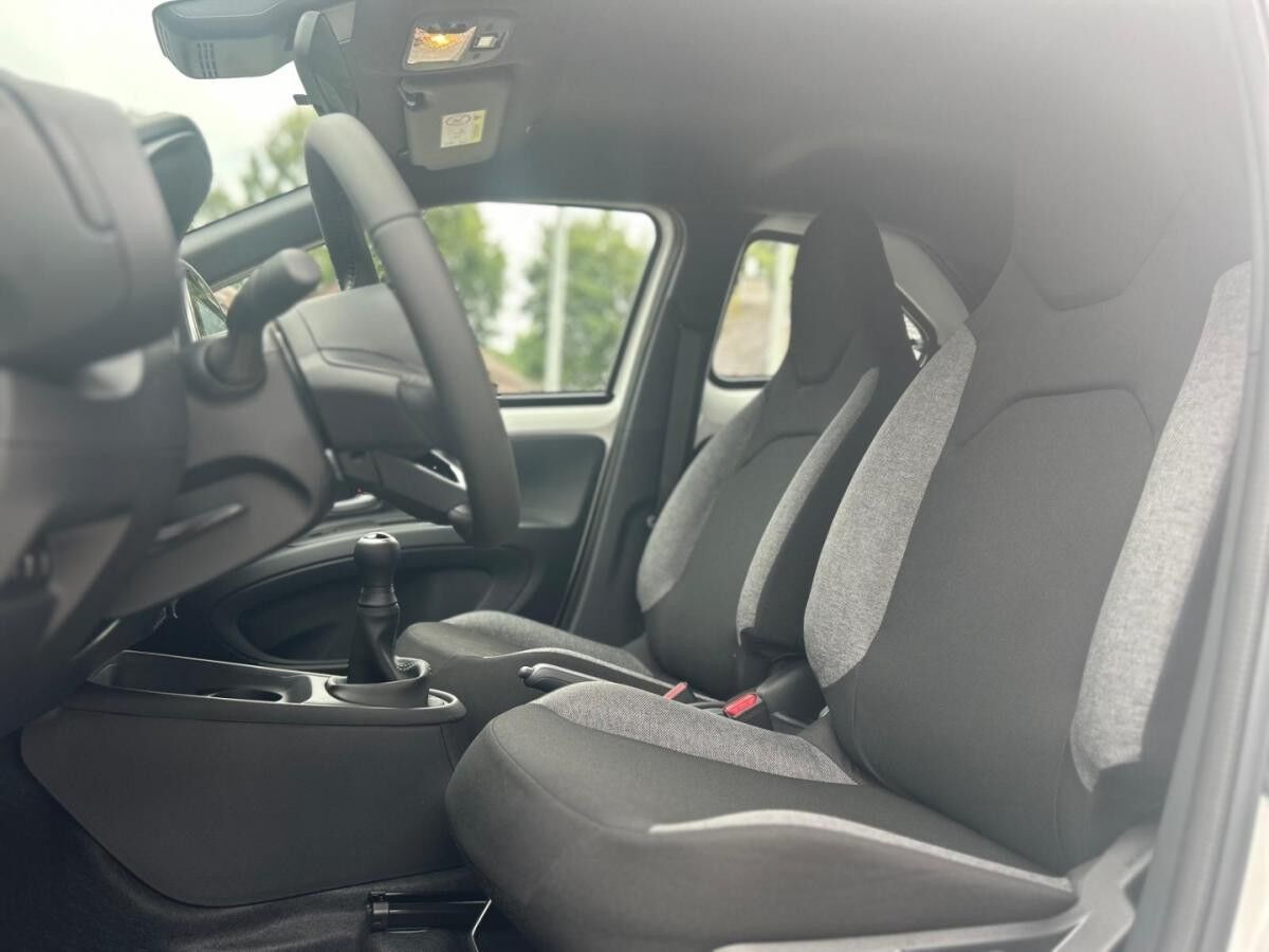 Toyota Aygo X 1,0l Business Edition ACC SHZ Kamera Spur