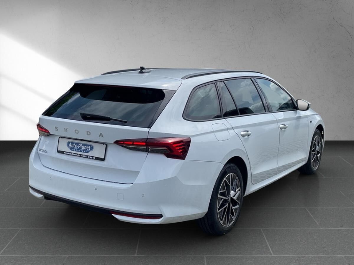 Skoda Octavia Skoda Octavia Combi IV 2.0 TDI DSG Tour *PRIVAT*SOFORT* l ACC l MATRIX l KESSY l 2x PDC l NAVI l