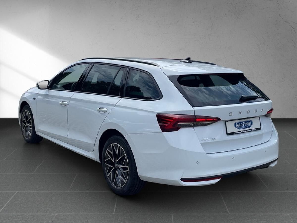 Skoda Octavia Skoda Octavia Combi IV 2.0 TDI DSG Tour *PRIVAT*SOFORT* l ACC l MATRIX l KESSY l 2x PDC l NAVI l