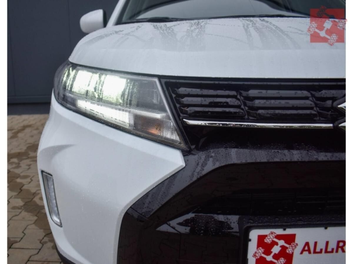 Suzuki Vitara Comfort 1.4l Hybrid Navi LED ACC Apple