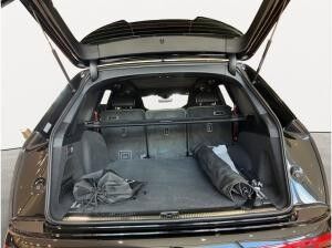 Audi Q7 SUV Sline TFSIe quattro 360kW(MT)