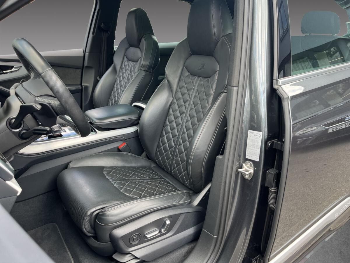 Audi SQ7 4.0 TFSI V8 quattro