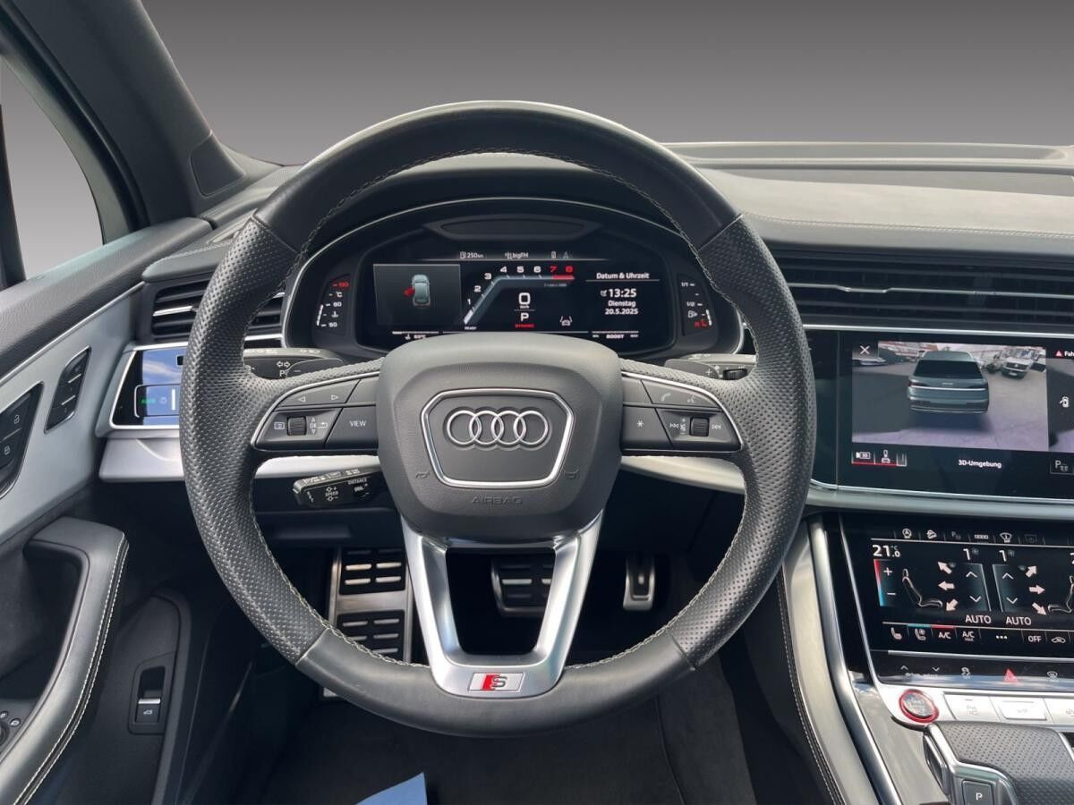 Audi SQ7 4.0 TFSI V8 quattro