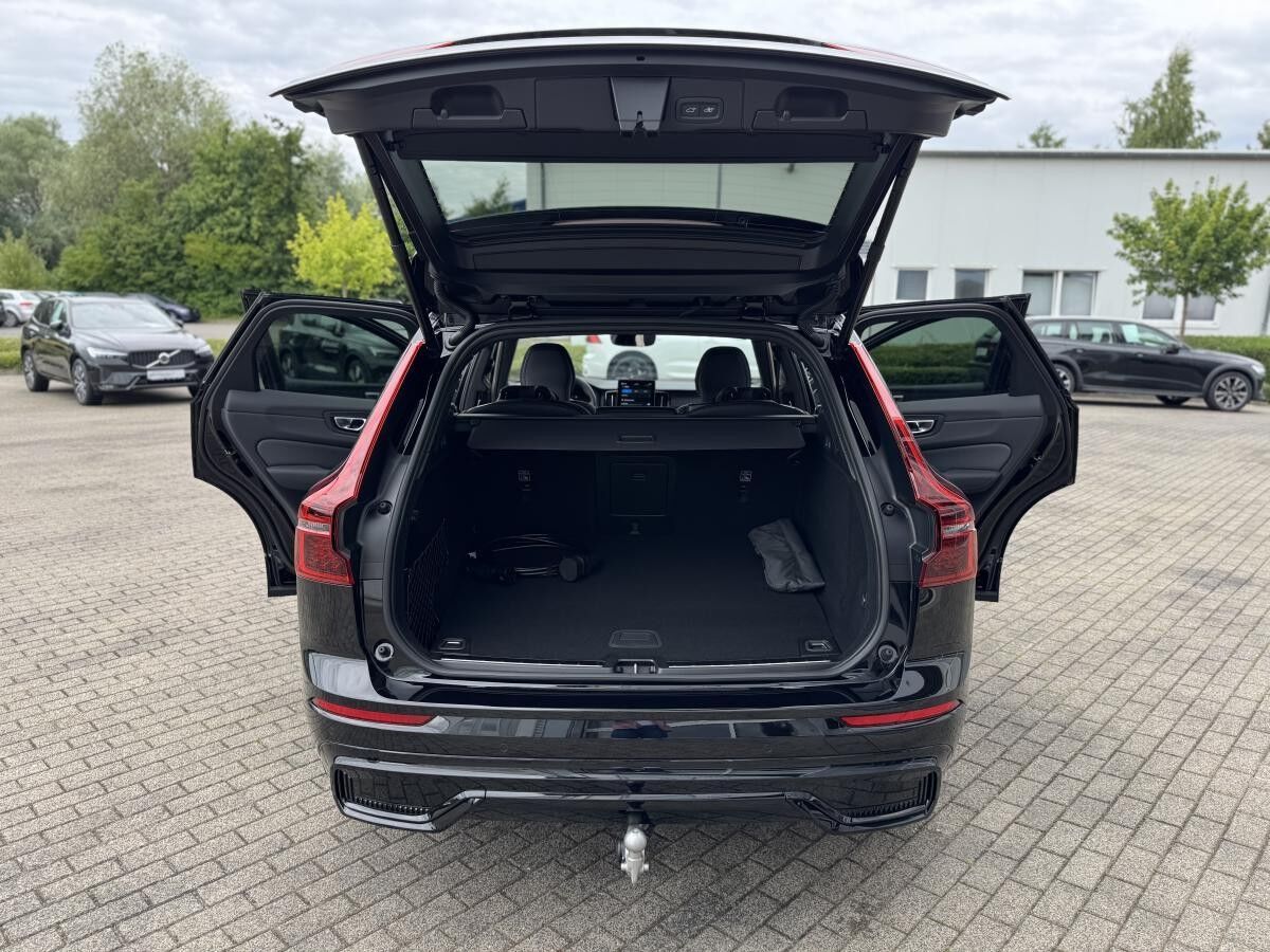 Volvo XC60 T6 AWD PLUS BLACK EDITION - sofort lief. -