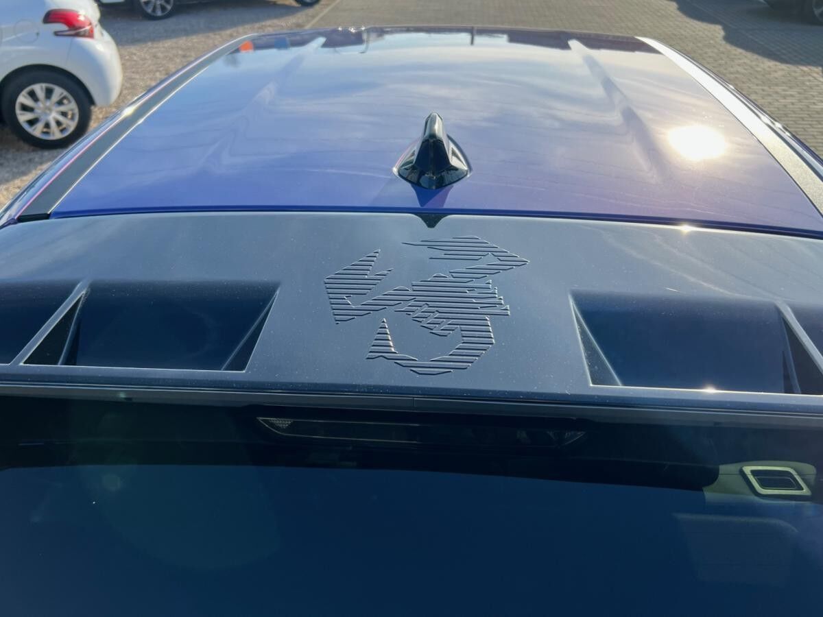 Abarth 600e 207 kW Scorpionissima *sofort verfügbar*