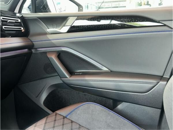Volkswagen Tiguan 2.0 TDI DSG SCR R-Line SOFORT VERFÜGBAR Black Style DCC Pro Max AHK Standhzg 4MOTION