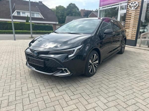 Toyota Corolla Teamplayer 1,8 l TS Navi ACC SHZ 1,99% el. Heck
