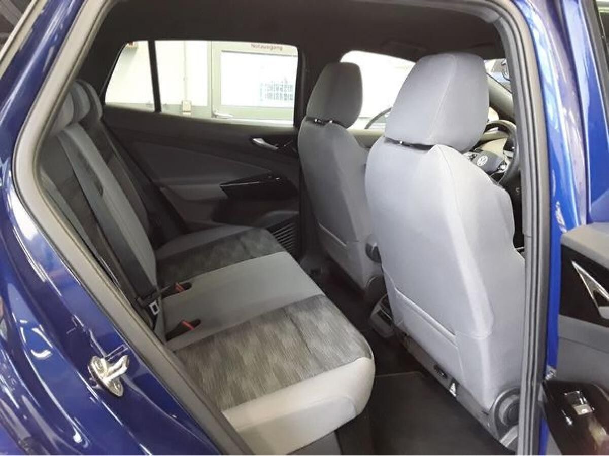 Volkswagen ID.4 Move Navi LED ACC Stdhzg SHZ PDC