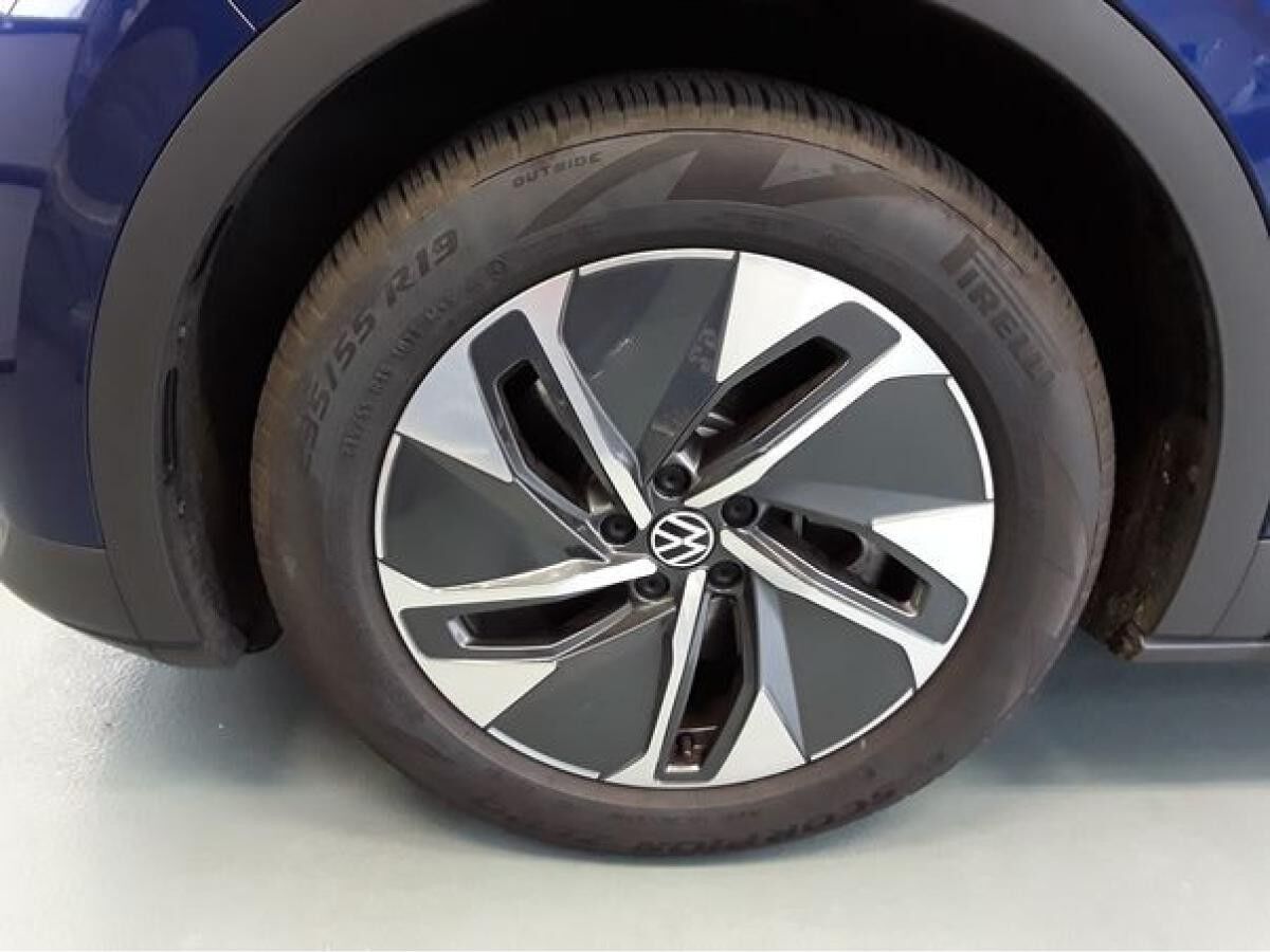 Volkswagen ID.4 Move Navi LED ACC Stdhzg SHZ PDC