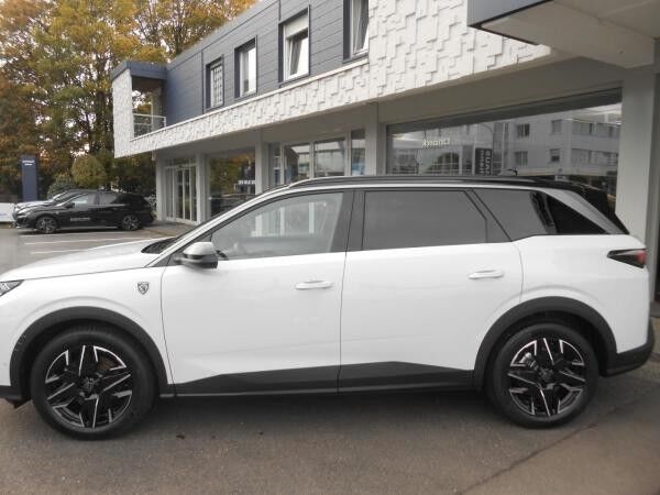 Peugeot 5008 NEW GT MILD HYBRID 136 e-DSC6 7Sitze *SOFORT LIEFERBAR*