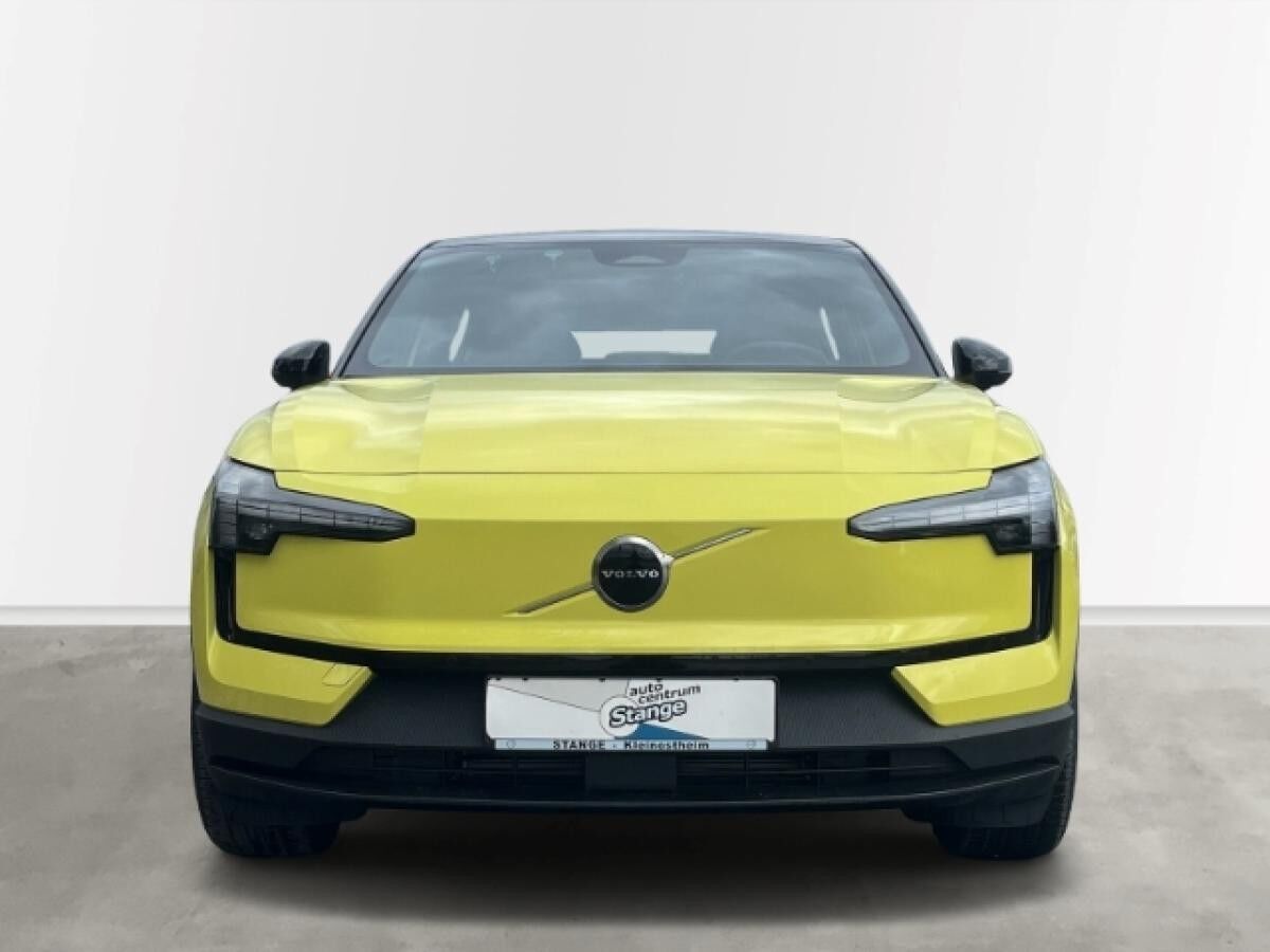 Volvo EX30 Single Motor Extended Range Plus *sofort verfügbar!!*