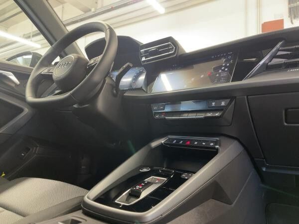 Audi A3 Sportback S line 30 TFSI Kamera virtual ACC Navi