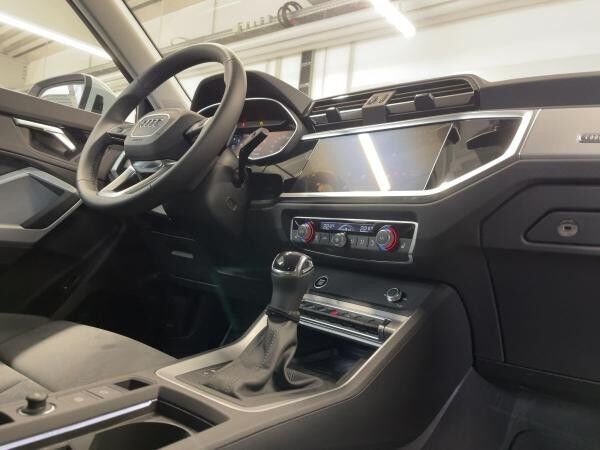 Audi Q3 Sportback S-line 35 TFSI AHK LED ACC Navi virtual