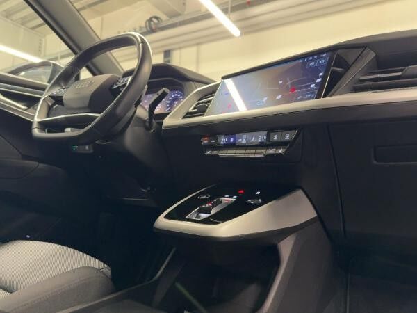 Audi Q4 e-tron 40 Kamera LED Navi DAB Virtual