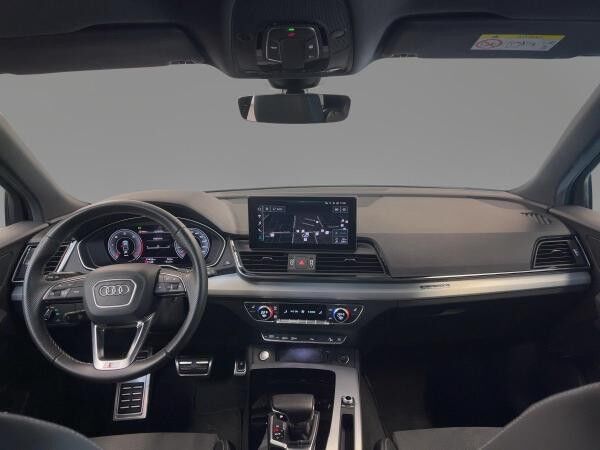 Audi Q5 S line 40 TDI quattro LED virtual AHK Navi LED
