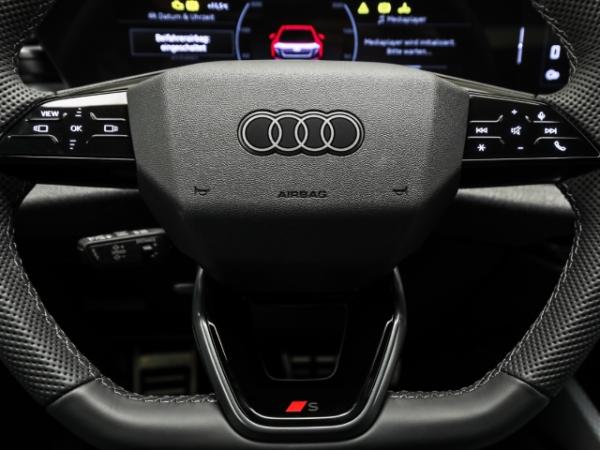 Audi A5 Avant TDI quattro S line AHK ParkAssist Navi