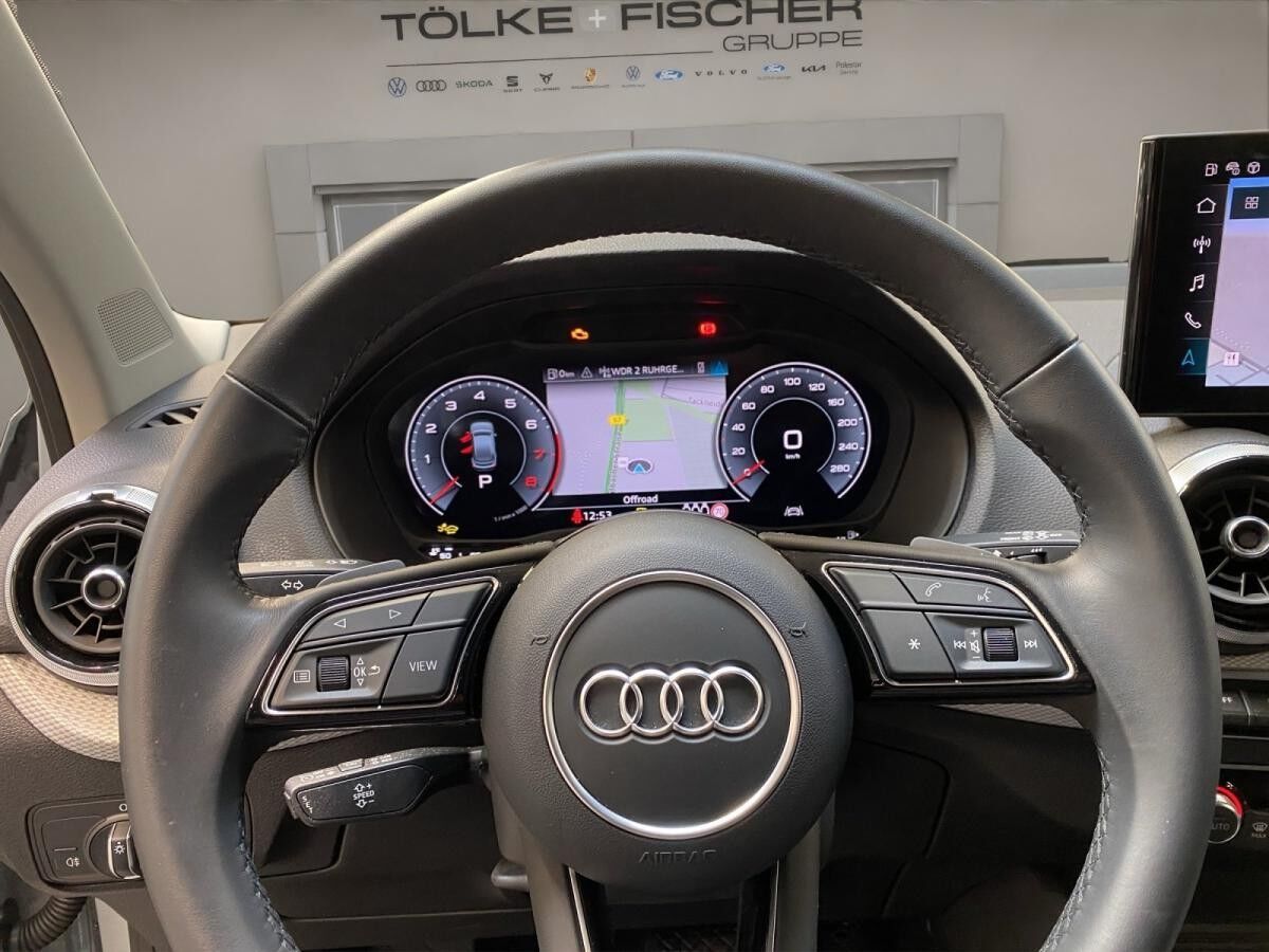 Audi Q2 35 1.5 TFSI S-Line S-line AHK AUT Kam. LED LM