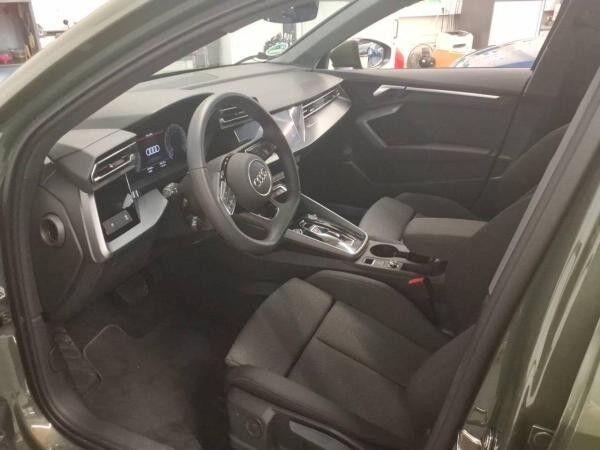 Audi A3 Sportback S line 30 TFSI 85(116) kW(PS) S tronic  Audi Sound Kamera Navi smartphone Interface U.V.M.