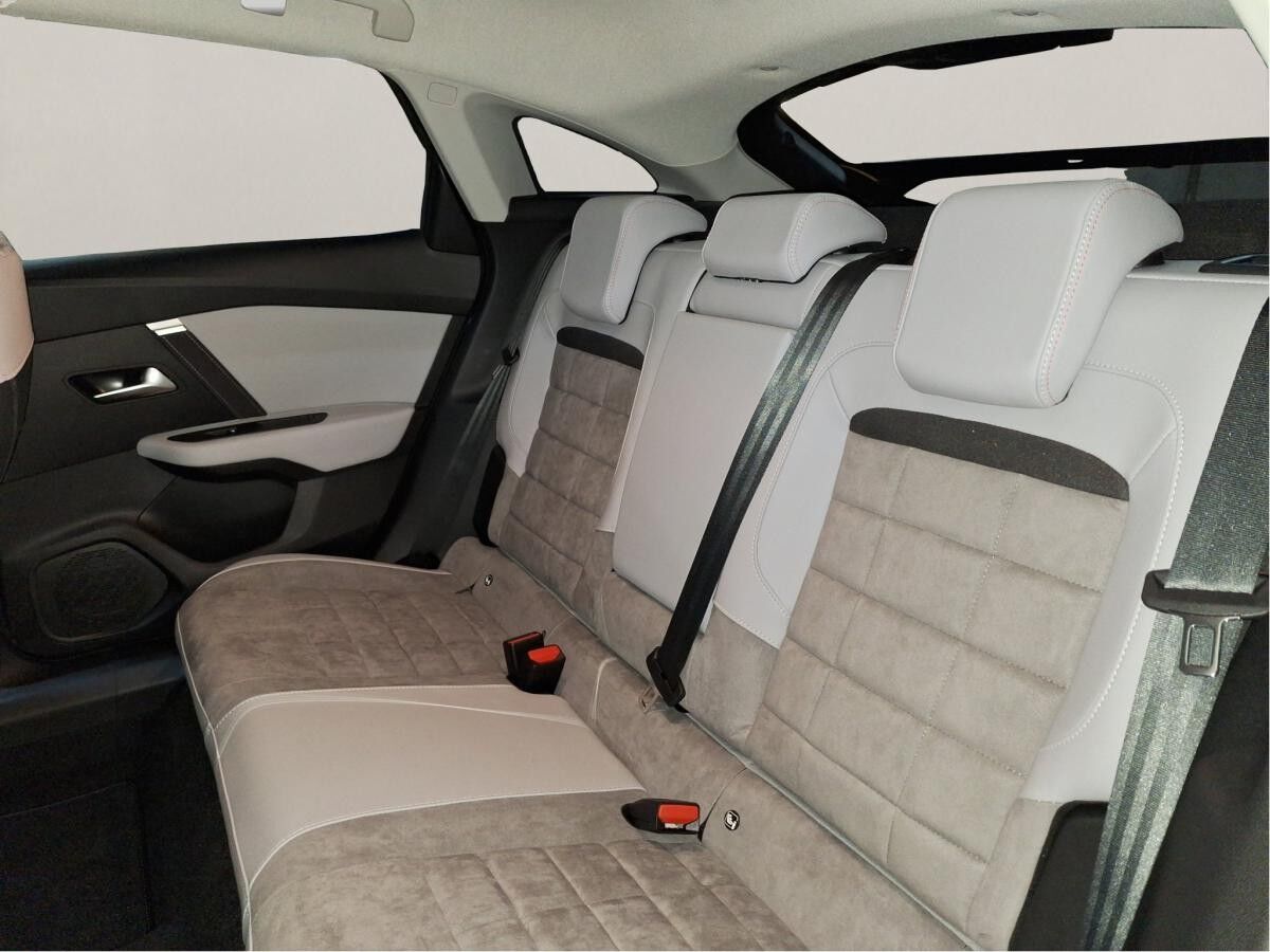 Citroën C4 1.2 145 Max ACC+LED+Navi+SHZ+2xKlima+Kam.+PDC