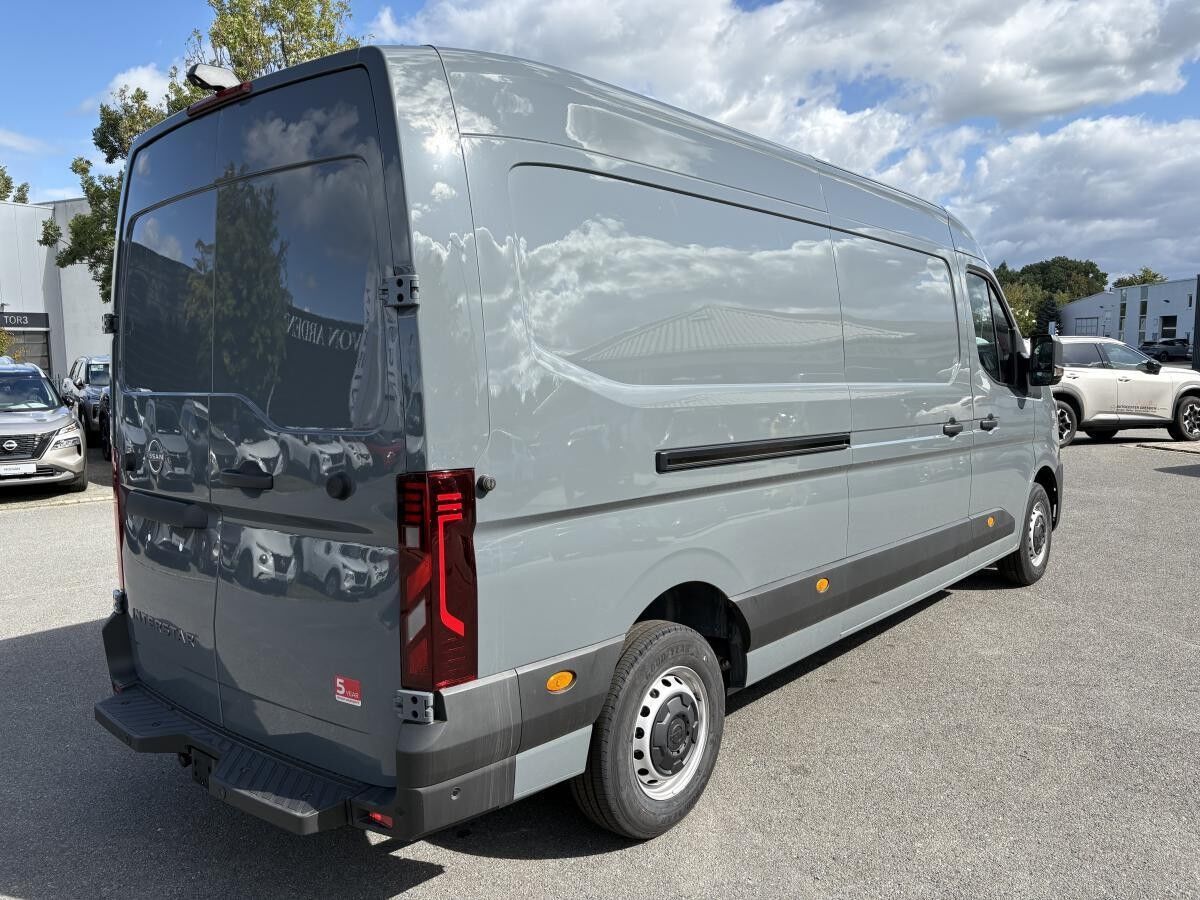 Nissan Interstar Kasten MJ25 N-CONNECTA Frontantrieb L3H2 3,5 t dCi 170