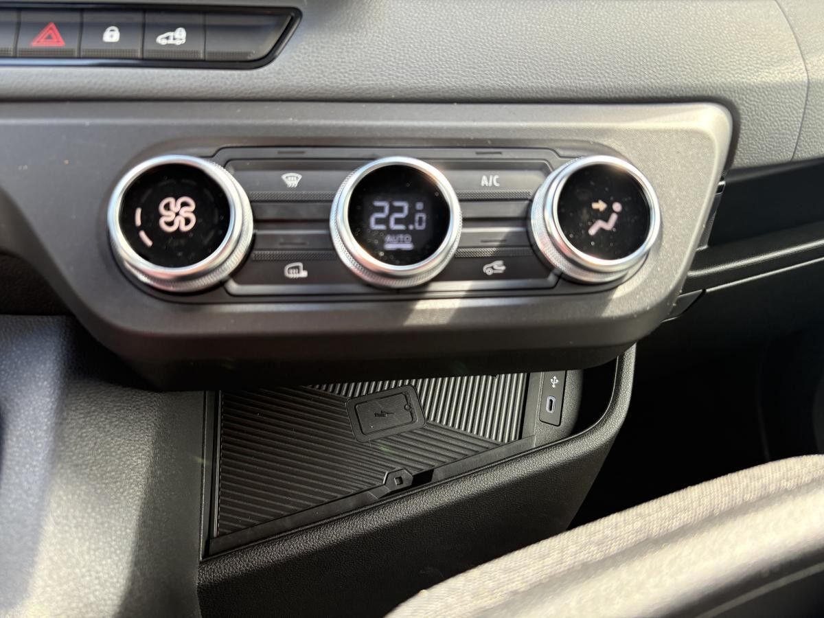 Nissan Interstar Kasten MJ25 N-CONNECTA Frontantrieb L3H2 3,5 t dCi 170