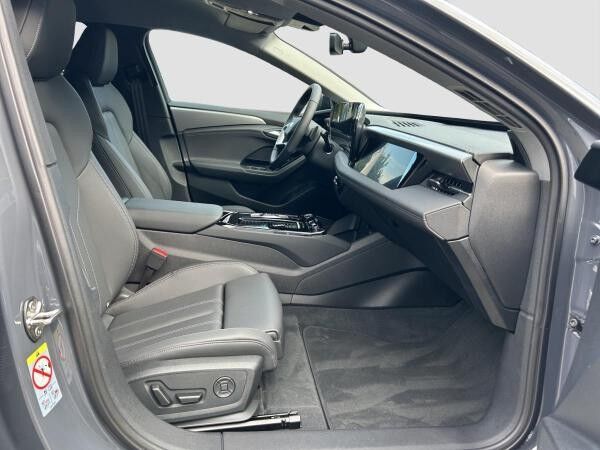 Audi A6 e-tron A6 Avant e-tron performance 5JGar #black Tech pro S line