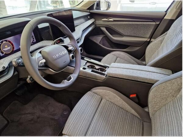 Skoda Superb Superb Limo Selection 2,0 TDI 150 PS DSG * AB 269€ netto mtl möglich- sofort verfügbar*