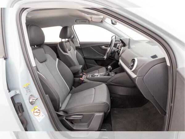 Audi Q2 S line 30 TDI S tr. AHK PDC NAVI VIRTUAL