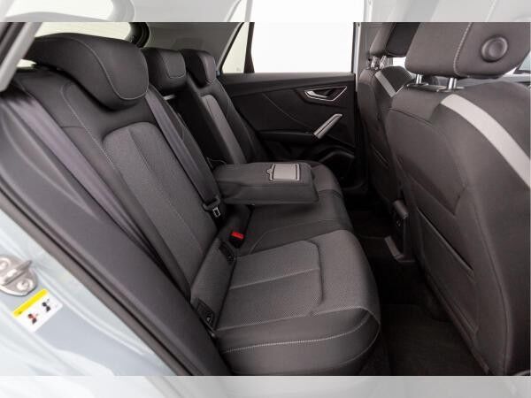 Audi Q2 S line 30 TDI S tr. AHK PDC NAVI VIRTUAL