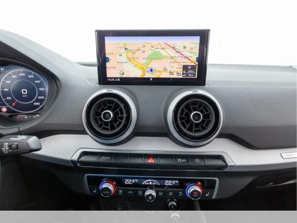 Audi Q2 S line 30 TDI S tr. AHK PDC NAVI VIRTUAL