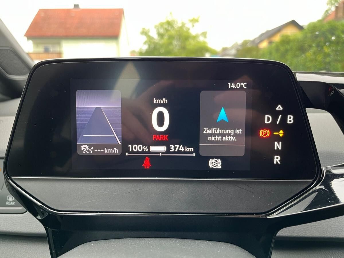 Volkswagen ID.3 Pro Life / Navi, App, Standklima, LED, ACC