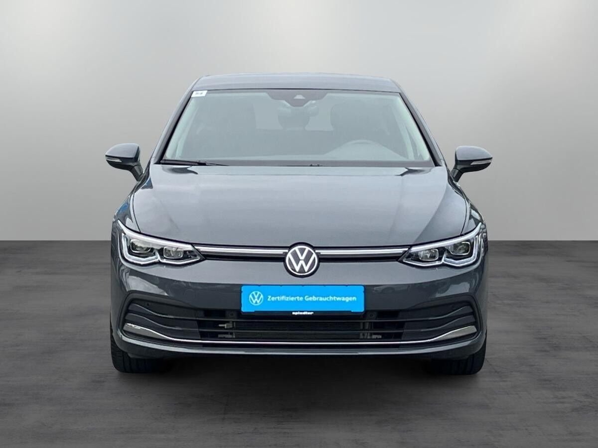 Volkswagen Golf VIII Style 2.0TSI DSG/ Navi, App, LED+, ACC