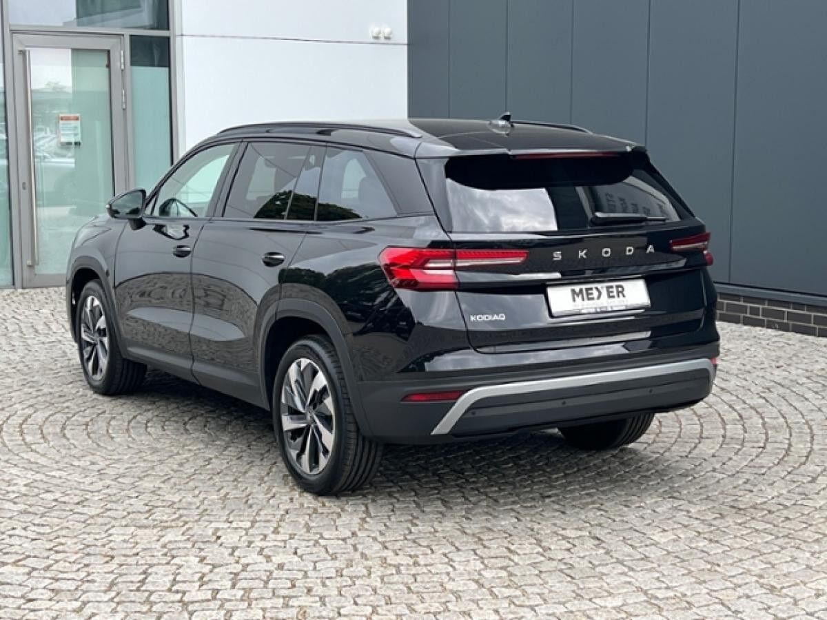 Skoda Kodiaq Selection 2.0 TDI DSG *AHK,Kamera,Navi*