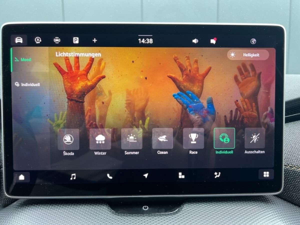 Skoda Kodiaq Selection 2.0 TDI DSG *AHK,Kamera,Navi*