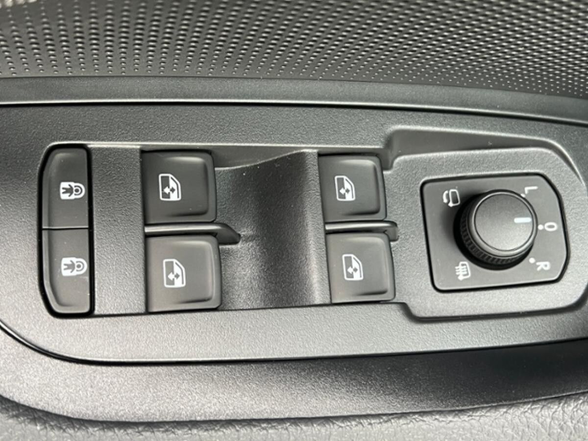 Skoda Kodiaq Selection 2.0 TDI DSG *AHK,Kamera,Navi*