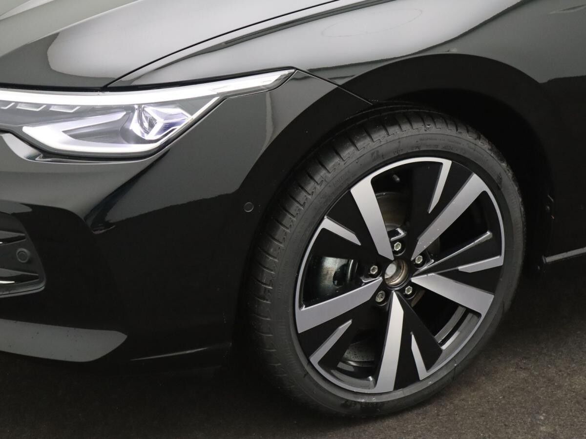 Volkswagen Golf Style 1.5 TSI DSG / Matrix, ACC, 360°Kamera