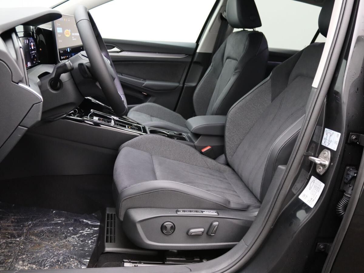 Volkswagen Golf Style 1.5 TSI DSG / Matrix, ACC, 360°Kamera