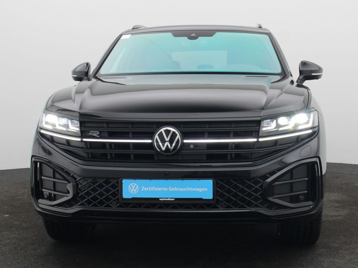 Volkswagen Touareg R-Line 3.0 V6TDI 4M/BlackStyle, IQ.Drive