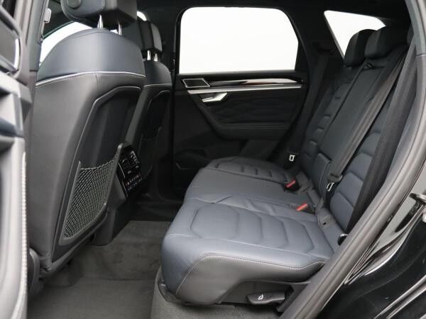 Volkswagen Touareg R-Line 3.0 V6TDI 4M/BlackStyle, IQ.Drive
