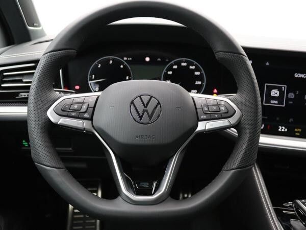 Volkswagen Touareg R-Line 3.0 V6TDI 4M/BlackStyle, IQ.Drive