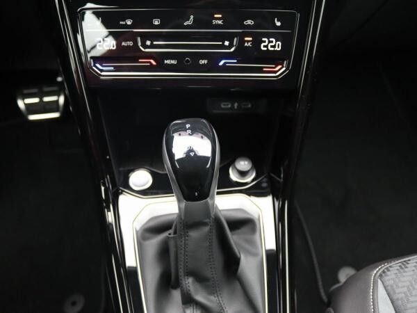 Volkswagen T-Roc Cabriolet R-Line 1.5 TSI DSG / Matrix, ACC