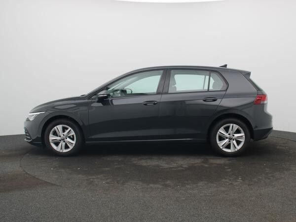 Volkswagen Golf Life 2.0 TDI DSG / Navi, App, LED, ACC, SHZ