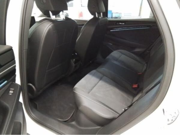 Volkswagen ID.7 Pro / AR-HuD, Navi, Matrix, 360°, AHK, SHZ