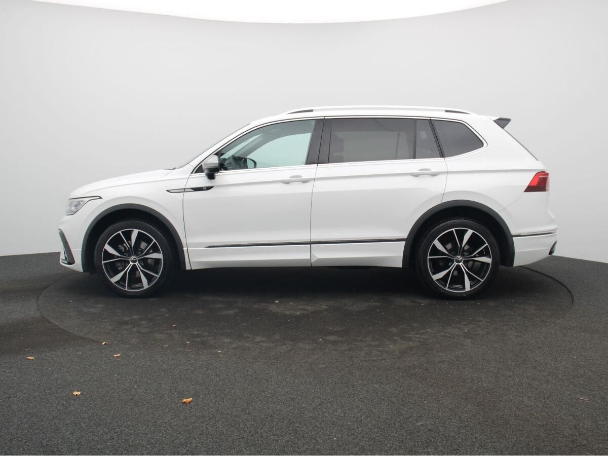 Volkswagen Tiguan Allspace R-Line 2.0TDI 4M DSG/ Pano, Navi