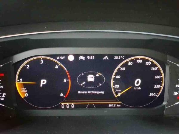 Volkswagen Tiguan Allspace R-Line 2.0TDI 4M DSG/ Pano, Navi
