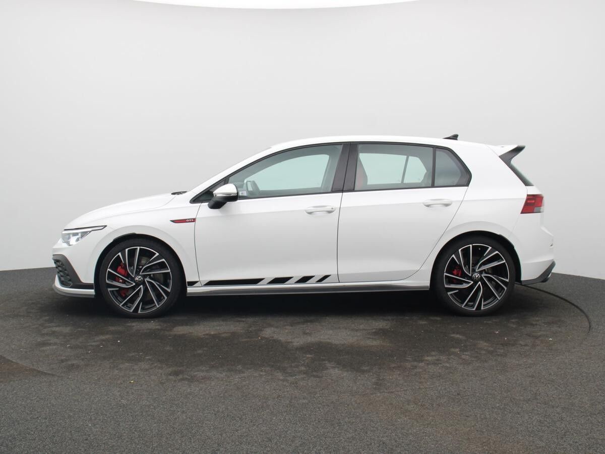 Volkswagen Golf GTI Clubsport VIII 2.0 TSI DSG / Navi, LED+