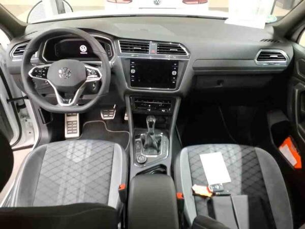 Volkswagen Tiguan Allspace R-Line 2.0TDI 4M DSG/ Pano, Navi