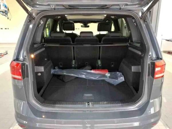 Volkswagen Touran Active 2.0 TDI / 7-Sitze, Pano, AHK, LED