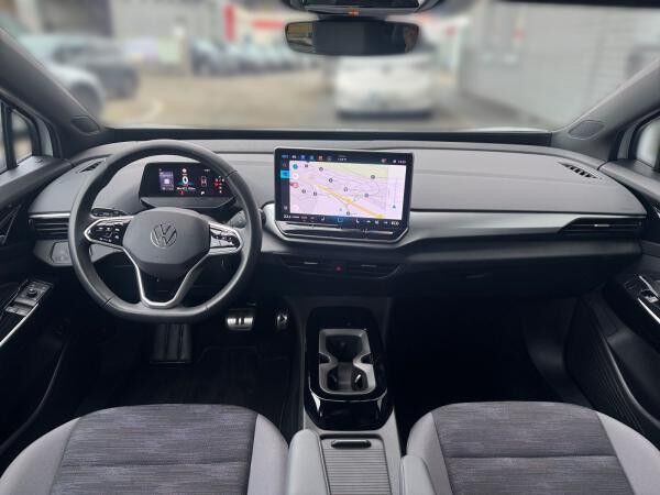 Volkswagen ID.4 Pure MATRIX AHK 360° NAV SHZ WÄRMEPUMPE